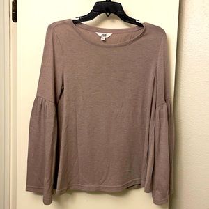 Jack by BB Dakota Bell Sleeve Top Size Small. Taupe color.
